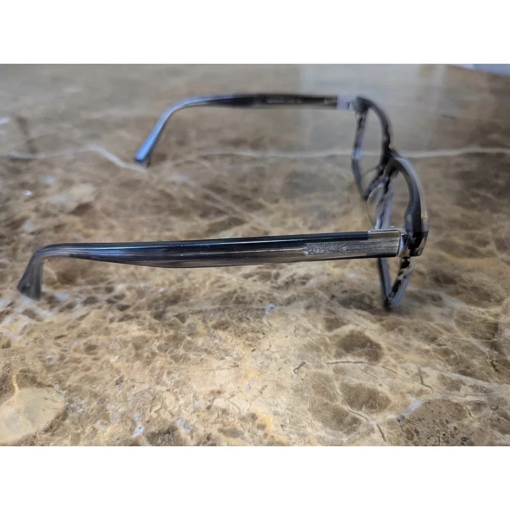 Warby Parker seraphin paxton